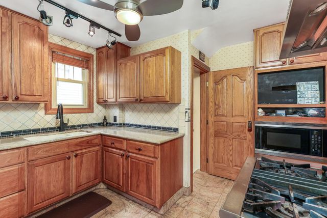564 Nashoba Avenue, Columbus, OH 43223