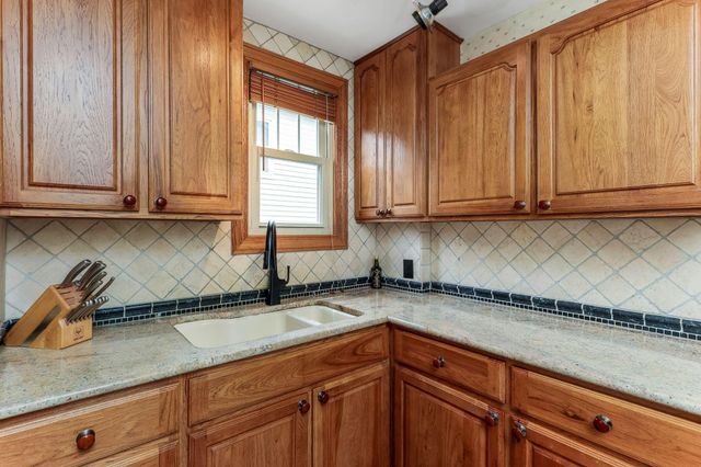 564 Nashoba Avenue, Columbus, OH 43223