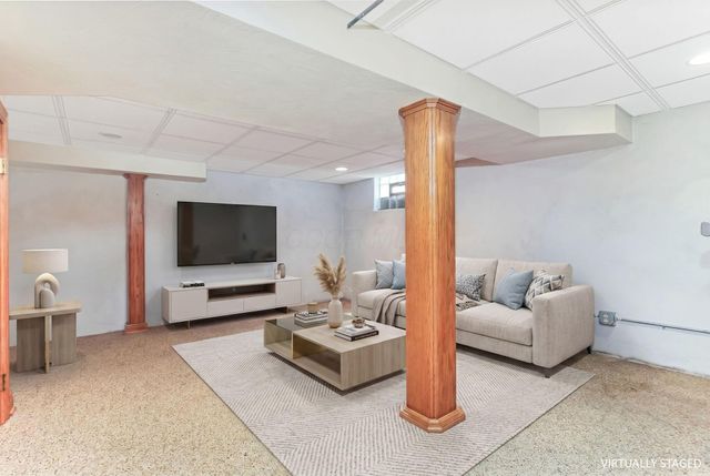 564 Nashoba Avenue, Columbus, OH 43223