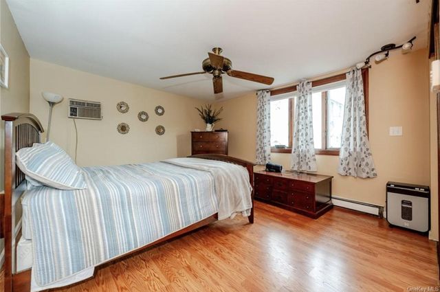 33 Alden Park 33, Bronx, NY 10465