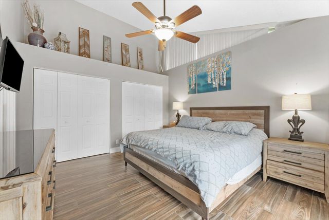 203 Timberlane Circle, Greenacres, FL 33463