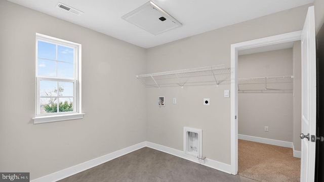 15 HULSE LANDING RD, Brick, NJ 08723