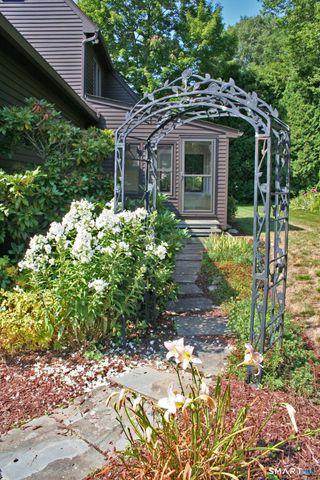 47 Spice Hill Drive, East Hampton, CT 06424
