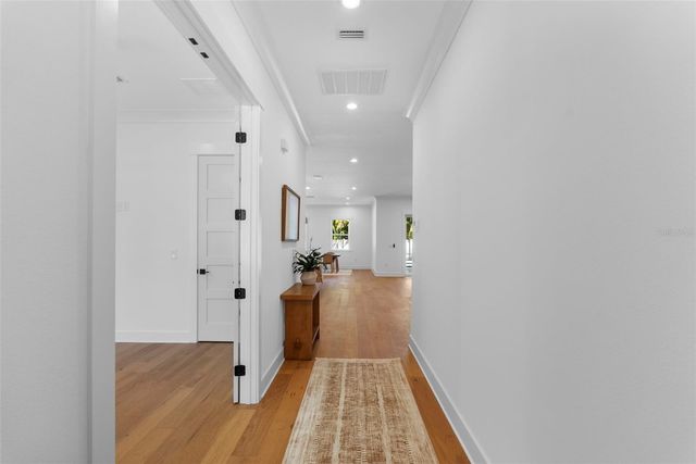 3904 GREENWOOD DRIVE, Tampa, FL 33611