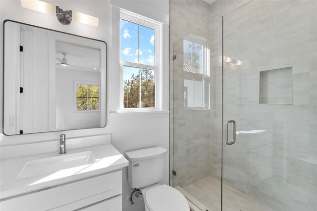 3904 GREENWOOD DRIVE, Tampa, FL 33611