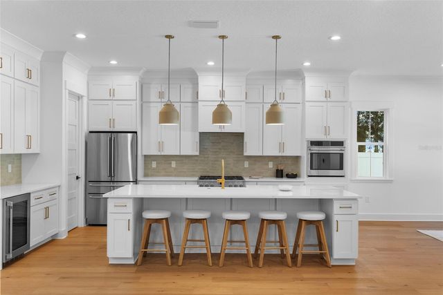 3904 GREENWOOD DRIVE, Tampa, FL 33611