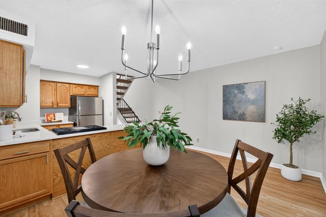 5576 Brookdale Drive N, Brooklyn Park, MN 55443