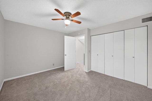 5576 Brookdale Drive N, Brooklyn Park, MN 55443