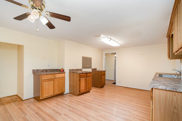 946 Youngs Ln, Nashville, TN 37207