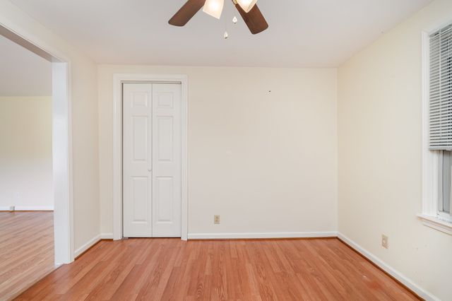 946 Youngs Ln, Nashville, TN 37207