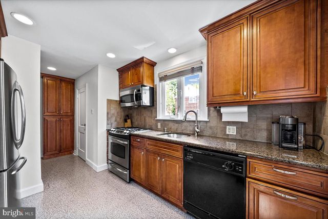 117 ROCK GLEN RD, Wynnewood, PA 19096