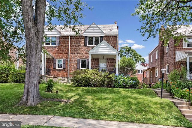 117 ROCK GLEN RD, Wynnewood, PA 19096