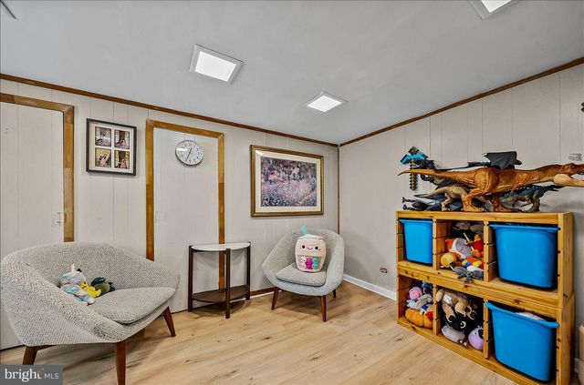 117 ROCK GLEN RD, Wynnewood, PA 19096