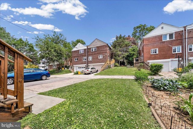 117 ROCK GLEN RD, Wynnewood, PA 19096