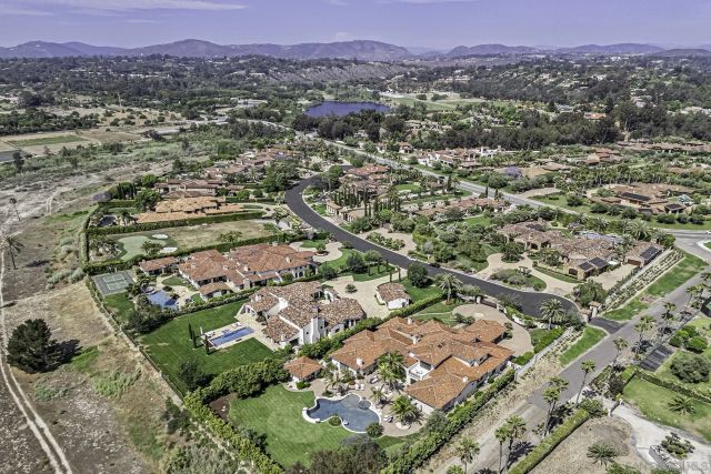 15823 The River Trail, Rancho Santa Fe, CA 92067