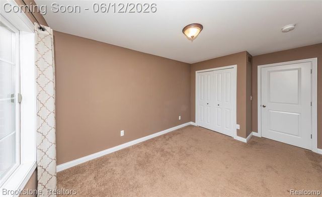10295 Northridge Court, White Lake, MI 48386