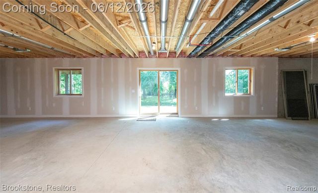 10295 Northridge Court, White Lake, MI 48386