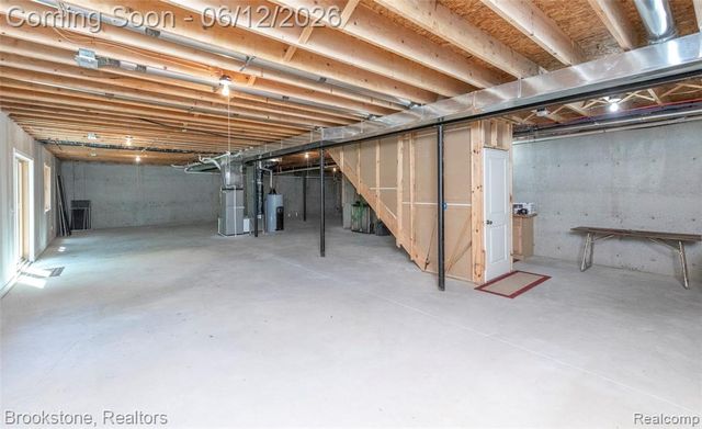 10295 Northridge Court, White Lake, MI 48386