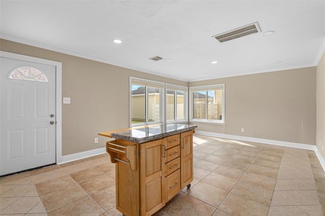 3718 W Traditions Court, Houston, TX 77082