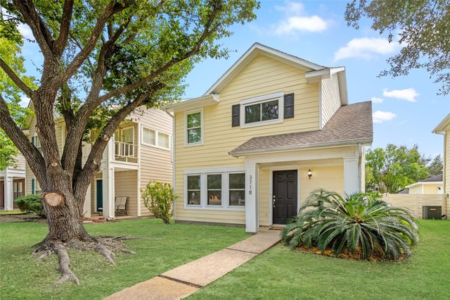 3718 W Traditions Court, Houston, TX 77082
