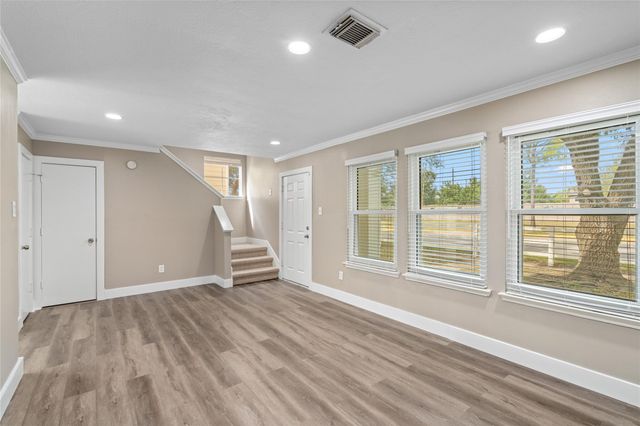 3718 W Traditions Court, Houston, TX 77082