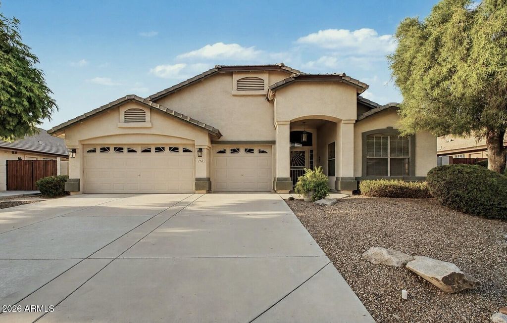 2152 E KEMPTON Road, Chandler, AZ 85225 — exterior