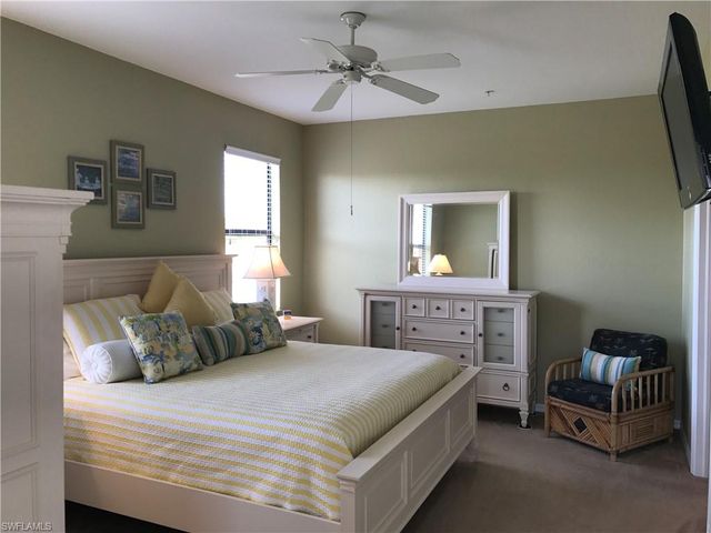 3783 Pino Vista WAY # 201, Estero, FL 33928