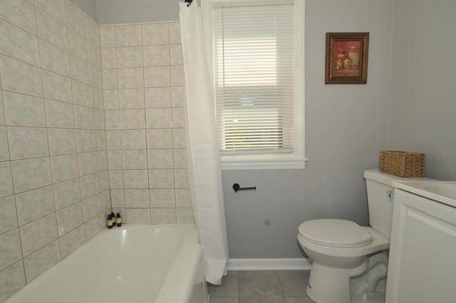 3400 N 89th STREET, Milwaukee, WI 53222