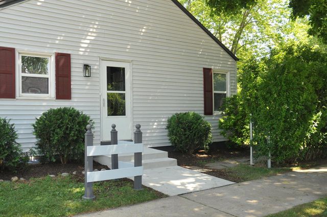3400 N 89th STREET, Milwaukee, WI 53222