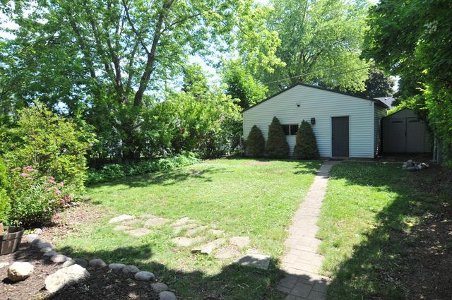 3400 N 89th STREET, Milwaukee, WI 53222