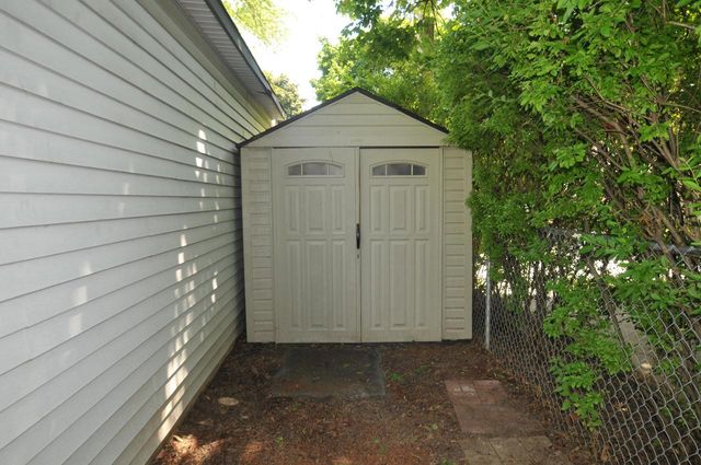 3400 N 89th STREET, Milwaukee, WI 53222