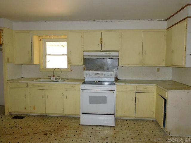 103 Ingram Lane, Hot Springs, AR 71901