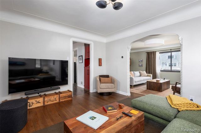 3930 Yorkshire Road, Detroit, MI 48224