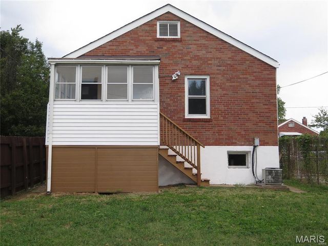 7066 Arcadia Avenue, St Louis, MO 63130