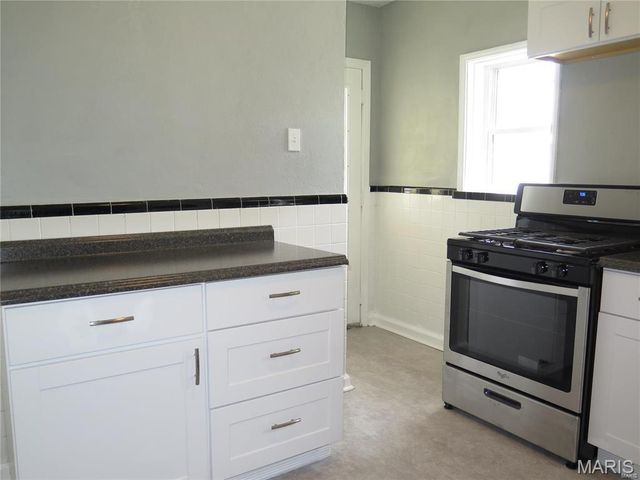 7066 Arcadia Avenue, St Louis, MO 63130