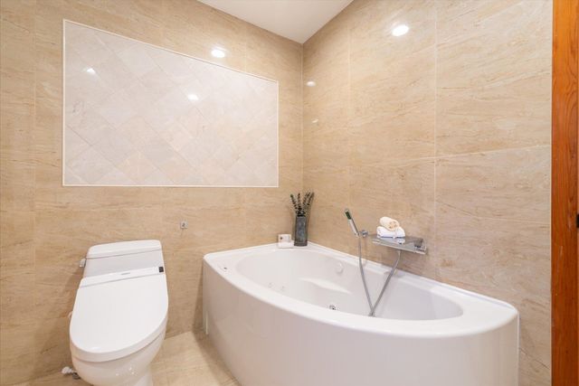 265 Basque, Truckee, CA 96161