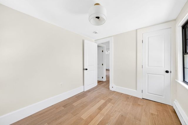 4 Norwell St, Dartmouth, MA 02748