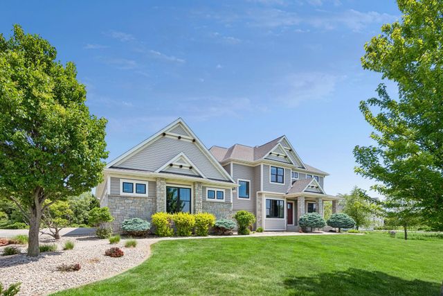 3767 Mayo Woodlands Road SW, Rochester, MN 55902
