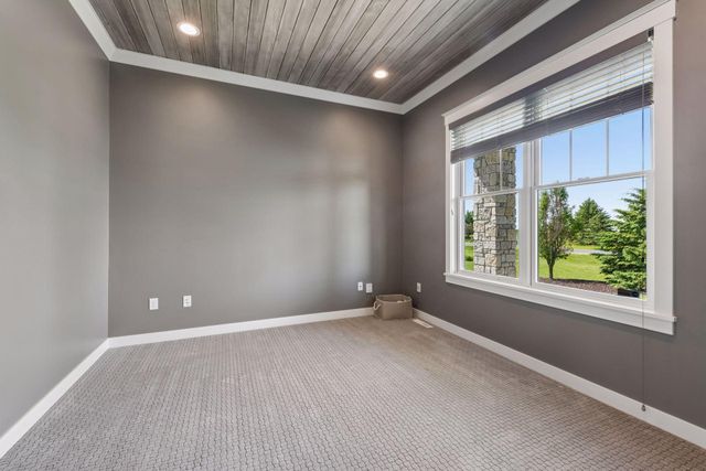 3767 Mayo Woodlands Road SW, Rochester, MN 55902