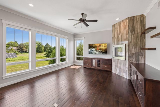 3767 Mayo Woodlands Road SW, Rochester, MN 55902
