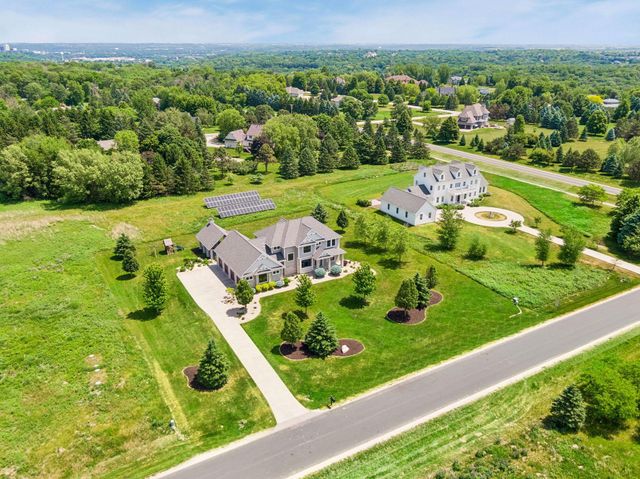 3767 Mayo Woodlands Road SW, Rochester, MN 55902