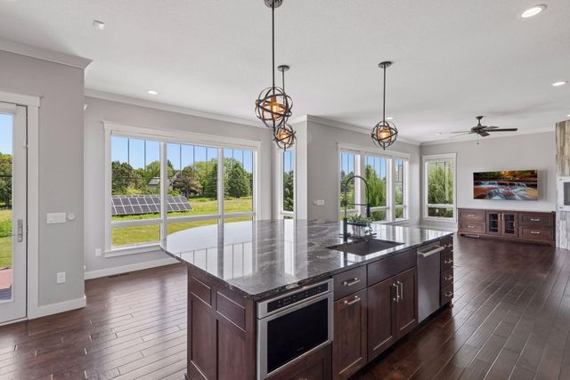 3767 Mayo Woodlands Road SW, Rochester, MN 55902