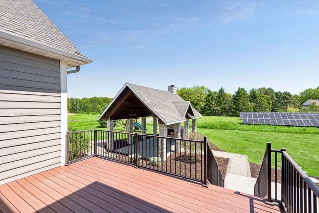 3767 Mayo Woodlands Road SW, Rochester, MN 55902
