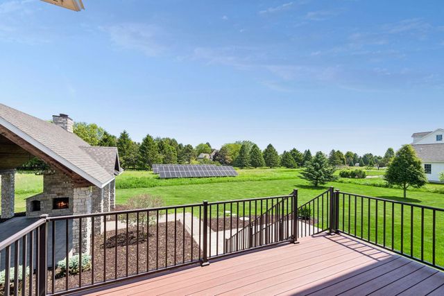 3767 Mayo Woodlands Road SW, Rochester, MN 55902