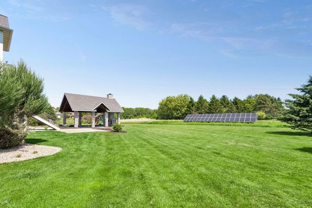 3767 Mayo Woodlands Road SW, Rochester, MN 55902