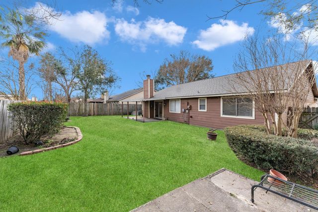 16414 N Cross Drive, Houston, TX 77073