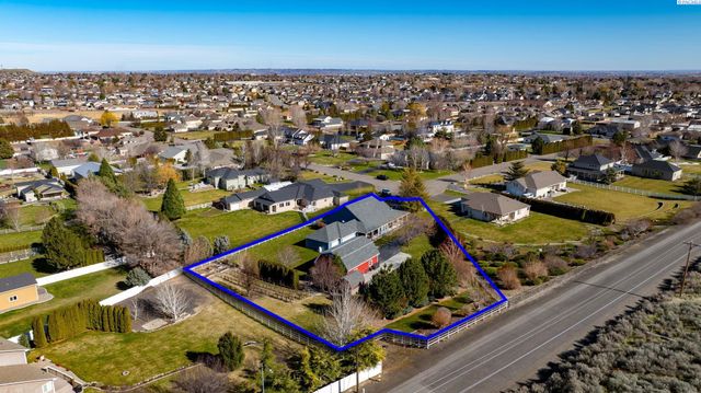 6004 Glenbrook Loop, West Richland, WA 99353