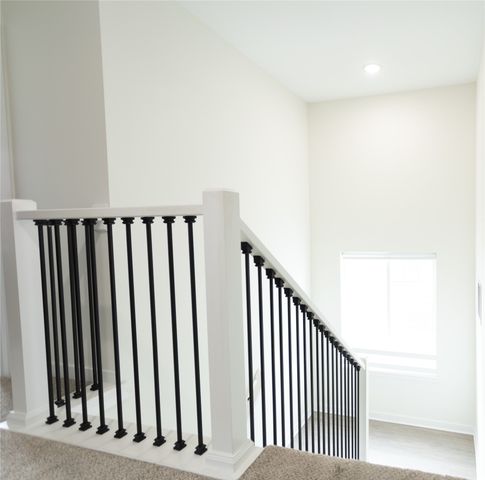 9144 Spring Crest Lane, West Des Moines, IA 50266