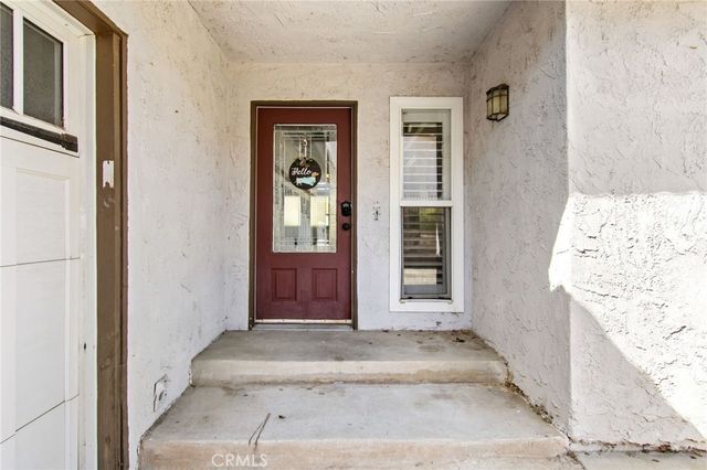 30265 Buck Tail Drive, Canyon Lake, CA 92587