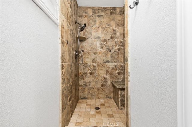 30265 Buck Tail Drive, Canyon Lake, CA 92587